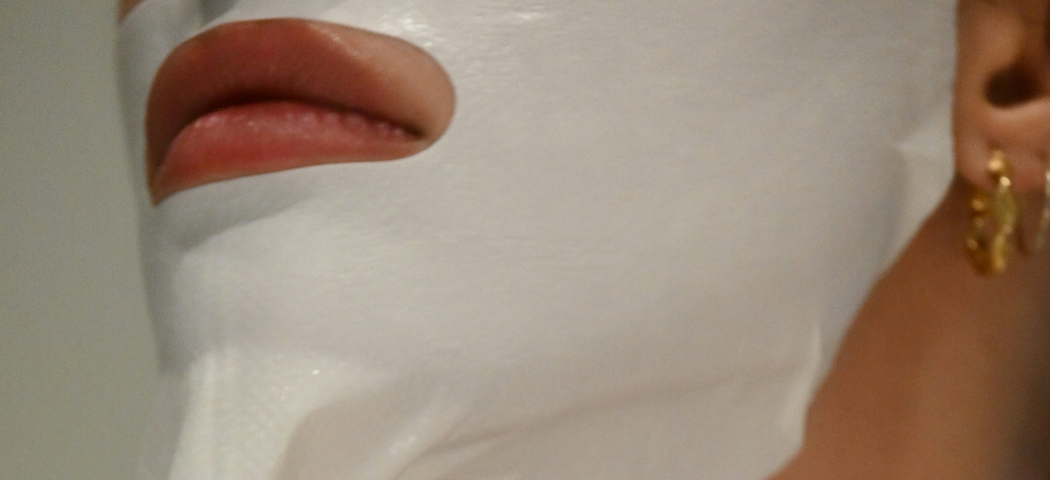 The Viral Collagen Mask Trend: Surface Glow vs. Real Repair